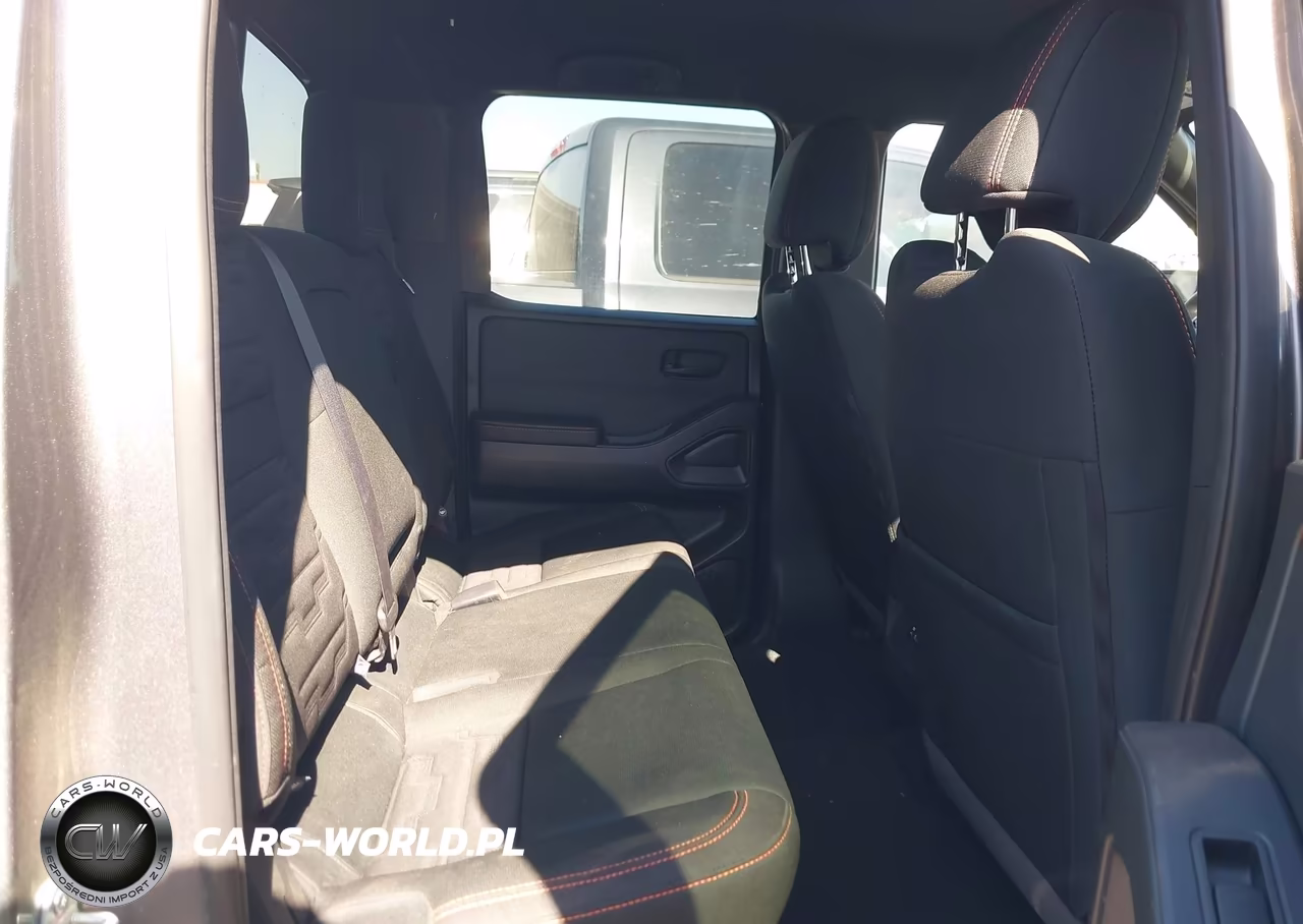 2026 Nissan Frontier Pro-4X 4X4 VIN:1N6ED1EKXTN632924 - 8