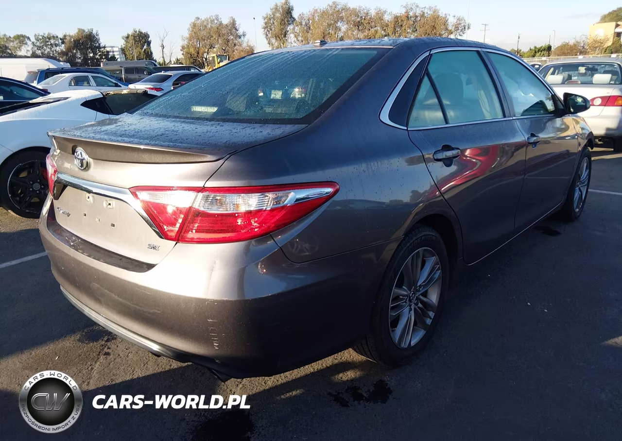 2016 Toyota Camry Se VIN:4T1BF1FKXGU198736 - 4