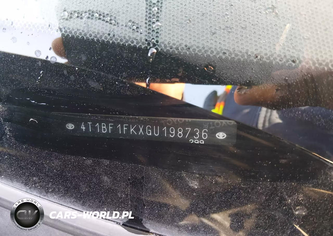 2016 Toyota Camry Se VIN:4T1BF1FKXGU198736 - 9
