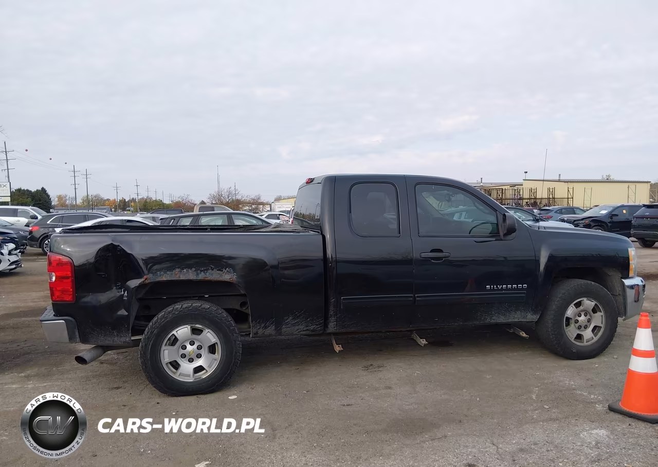 2013 Chevrolet Silverado 1500 Ls VIN:1GCRCREA9DZ262931 - 13