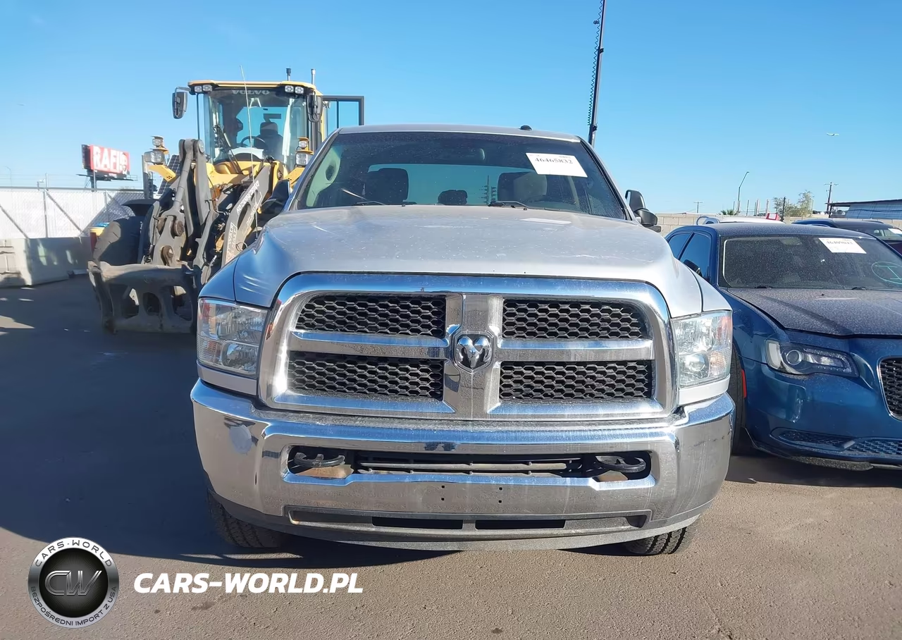 2018 Ram 2500 Tradesman 4X4 8' Box VIN:3C6UR5HJ1JG337668 - 12