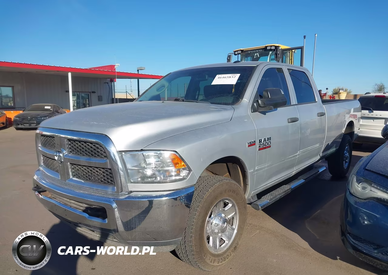 2018 Ram 2500 Tradesman 4X4 8' Box VIN:3C6UR5HJ1JG337668 - 2