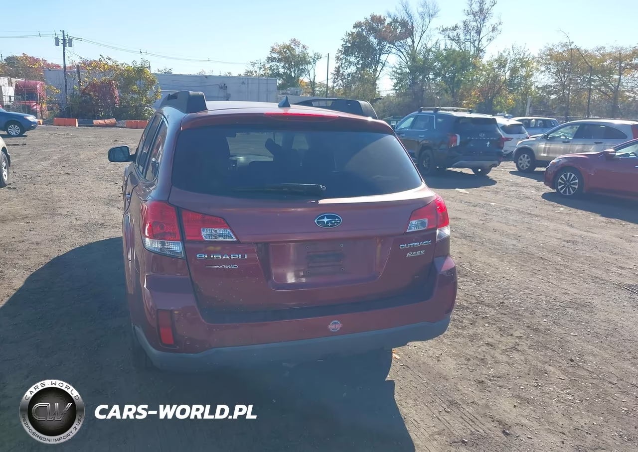 2014 Subaru Outback 2.5I Premium VIN:4S4BRBCC4E3255011 - 16