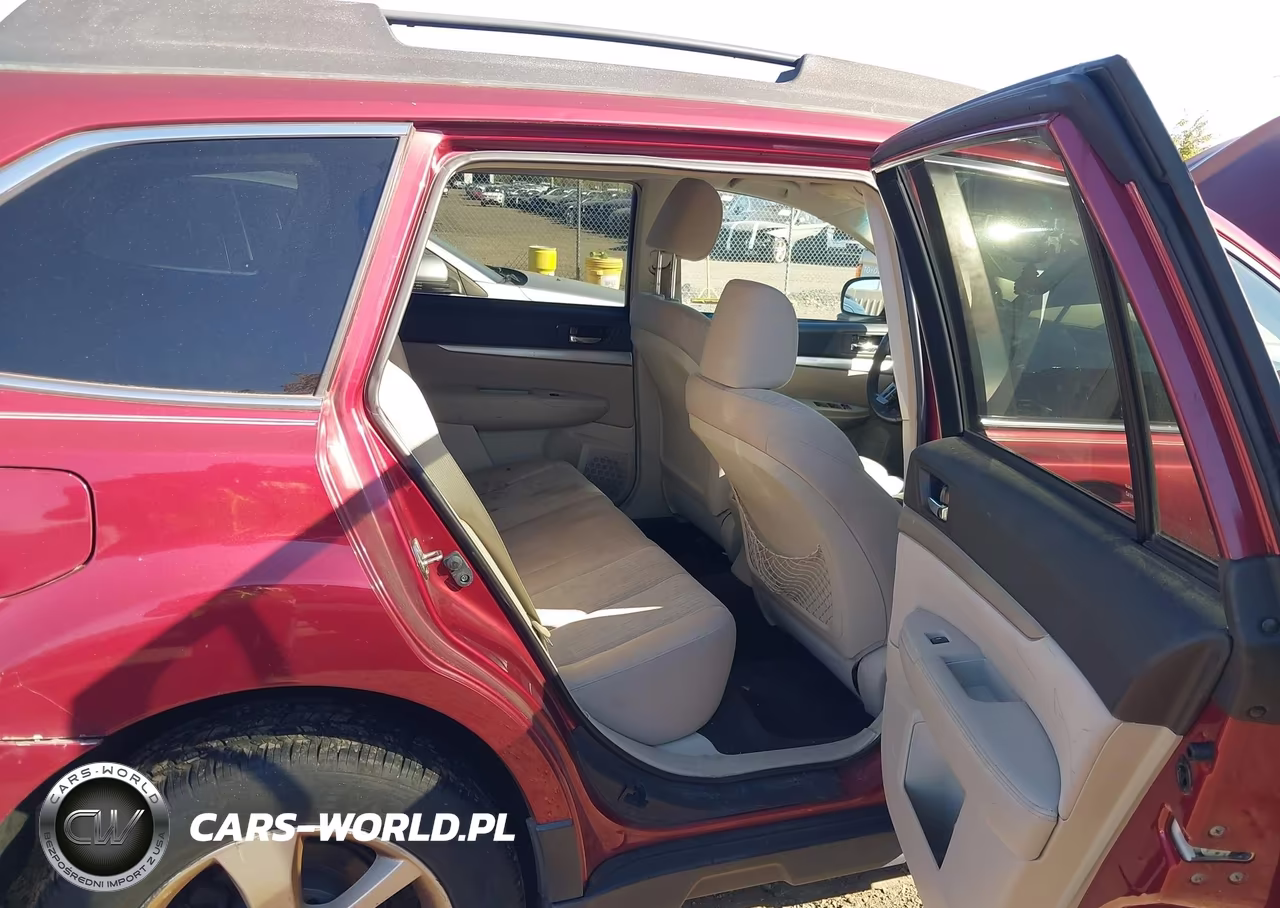 2014 Subaru Outback 2.5I Premium VIN:4S4BRBCC4E3255011 - 8
