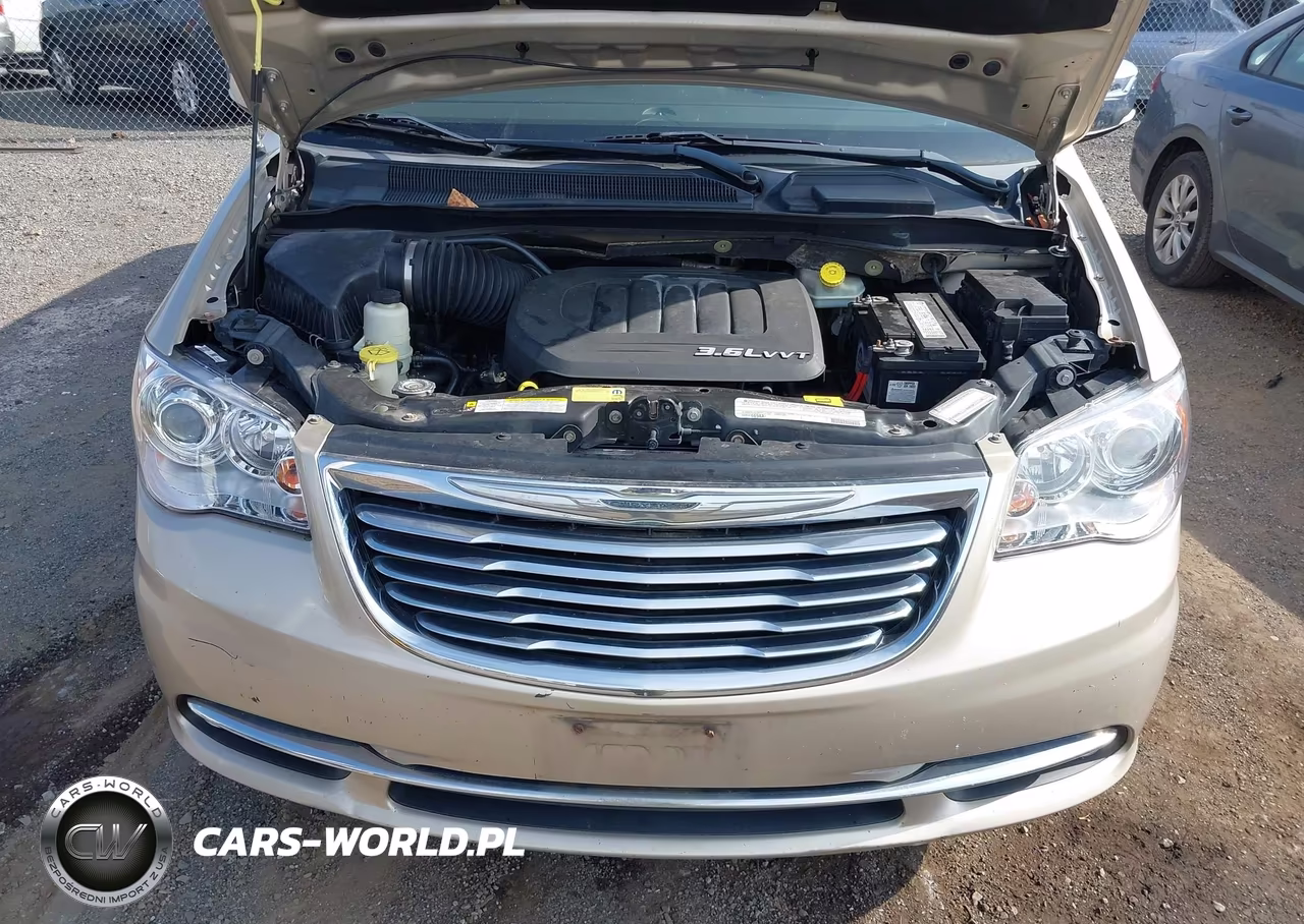 2012 Chrysler Town & Country Limited VIN:2C4RC1GG4CR283200 - 6