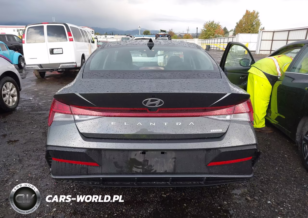 2026 Hyundai Elantra Hybrid Blue VIN:KMHLM4DJ5TU215782 - 16
