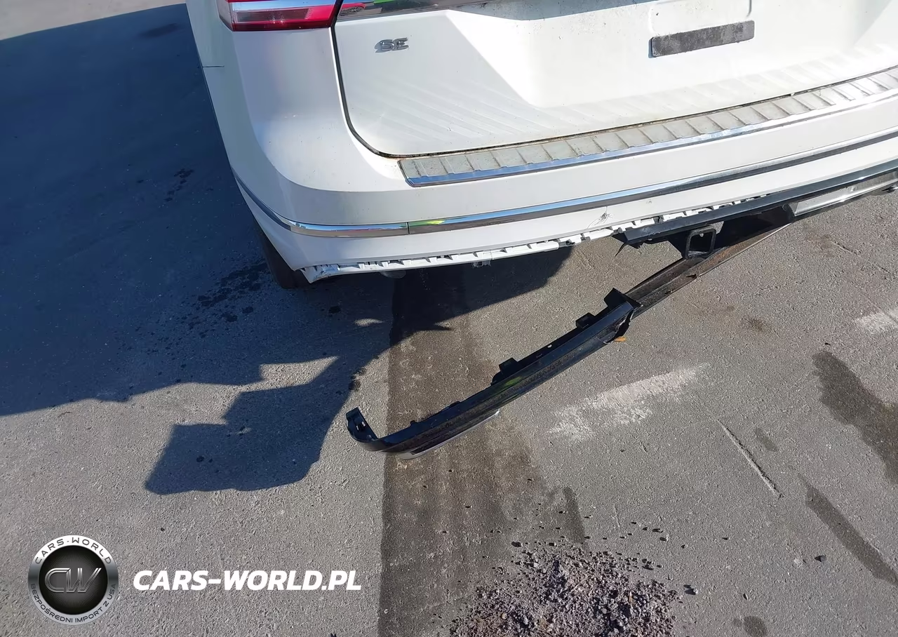 2019 Volkswagen Atlas 3.6L V6 Se W-Technology R-Line VIN:1V2YR2CA2KC608840 - 17
