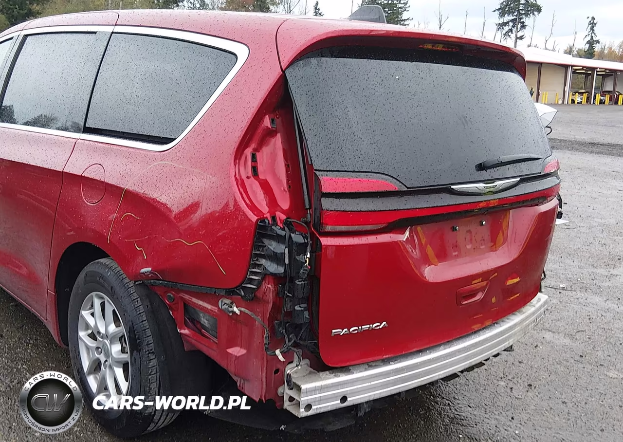 2024 Chrysler Pacifica Touring L VIN:2C4RC1BG6RR179341 - 6