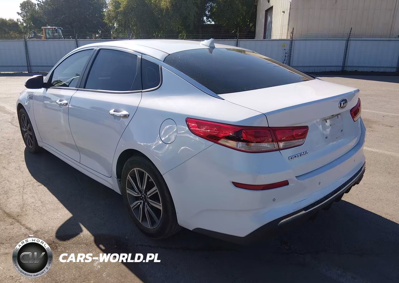 2019 Kia Optima Lx VIN:5XXGT4L38KG355308 - 3