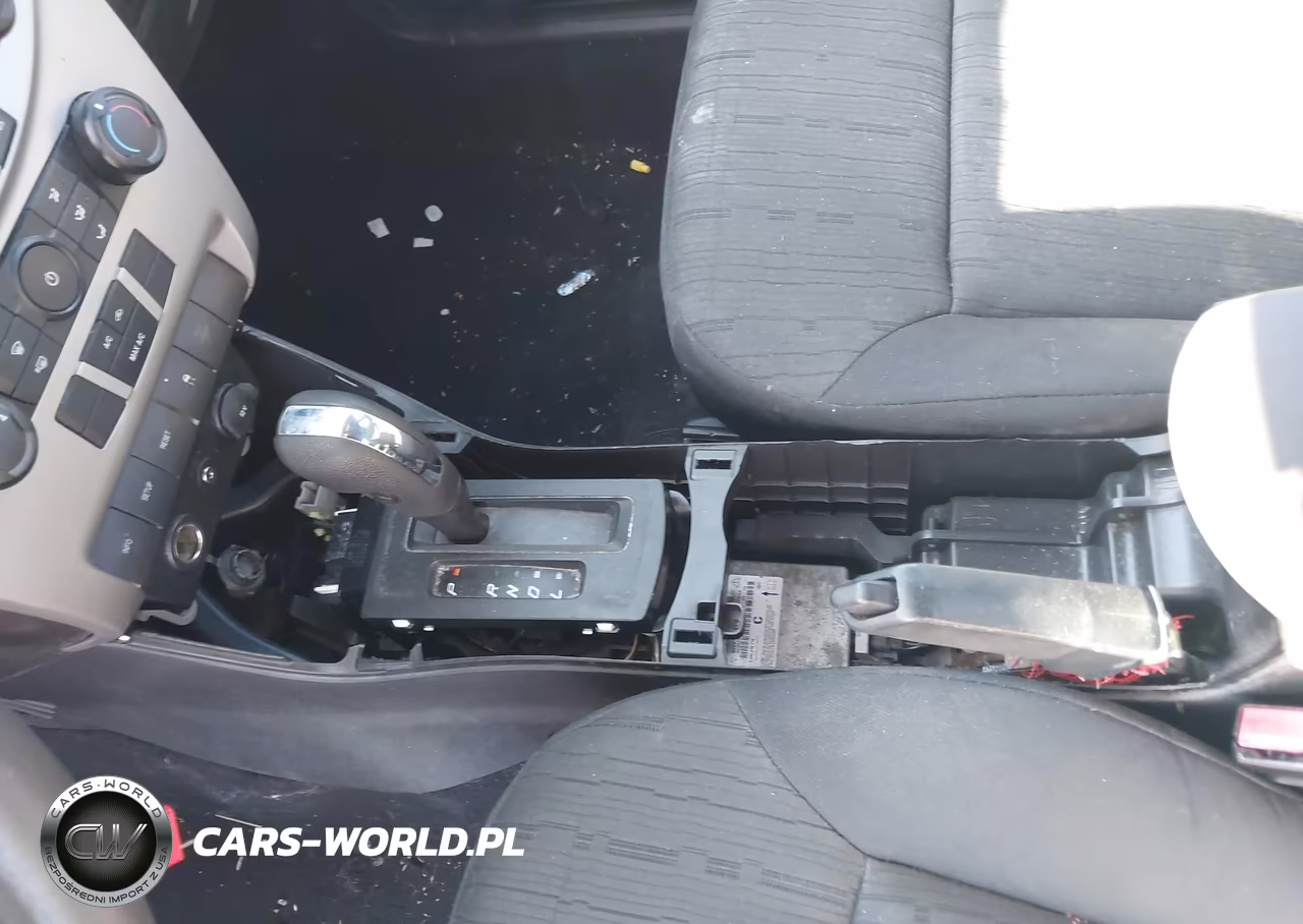 2010 Ford Focus Se VIN:1FAHP3FN6AW281356 - 13
