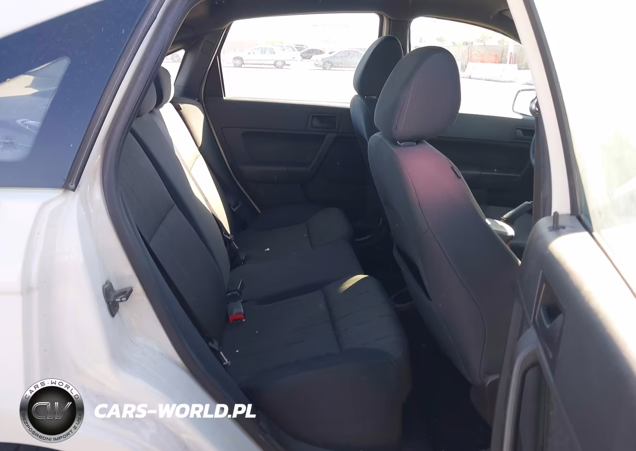 2010 Ford Focus Se VIN:1FAHP3FN6AW281356 - 8