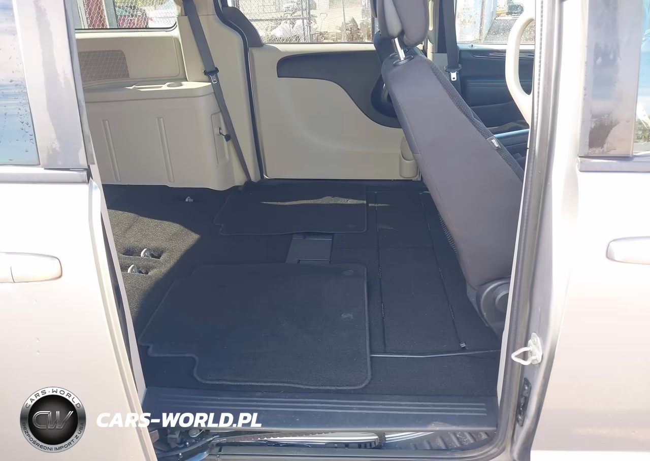 2018 Dodge Grand Caravan Se VIN:2C4RDGBG7JR273362 - 8