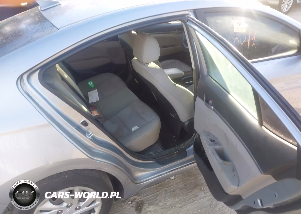 2017 Hyundai Elantra Se VIN:5NPD74LF2HH081781 - 8