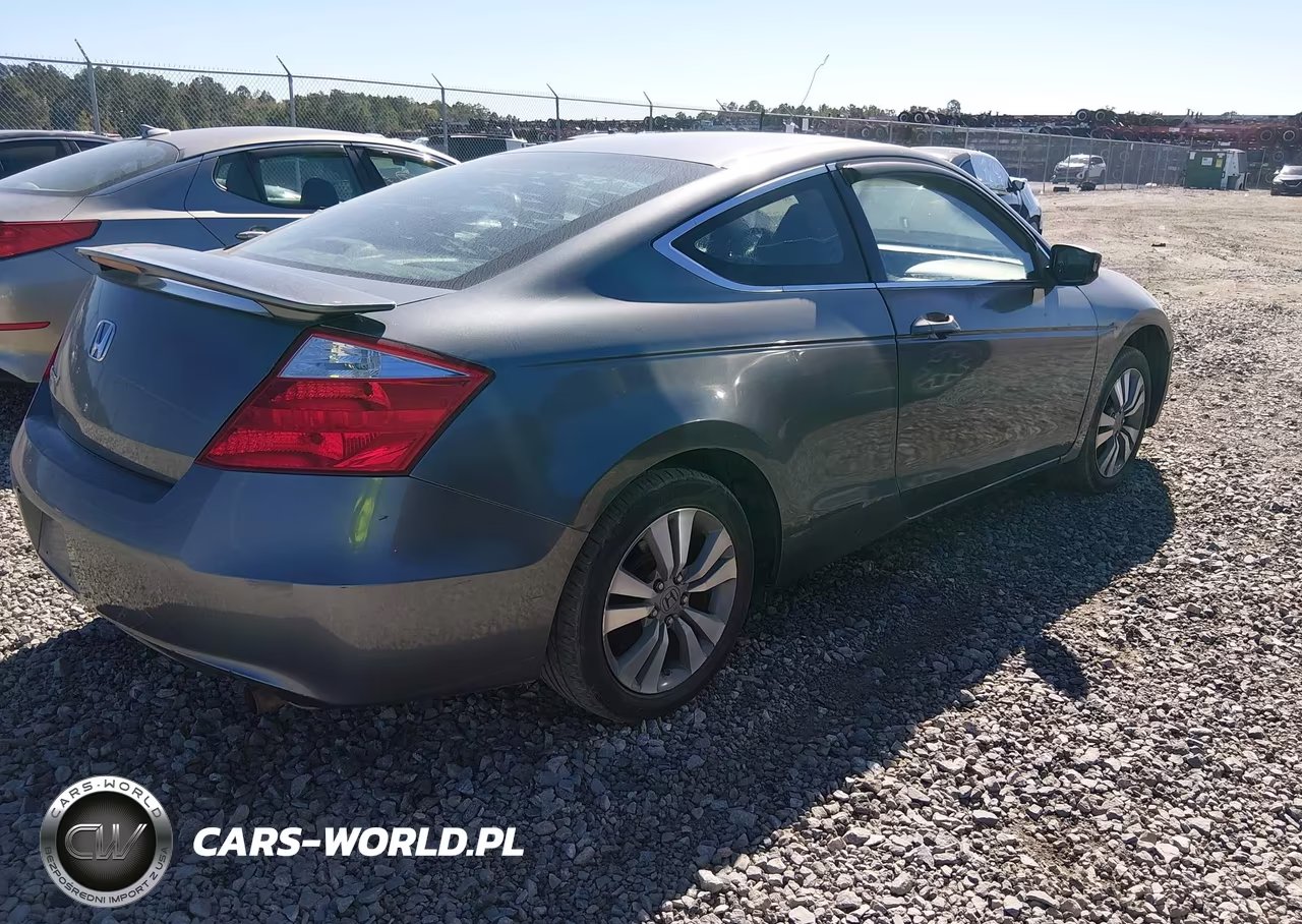 HONDA ACCORD VIN:1HGCS12388A007919 - 4