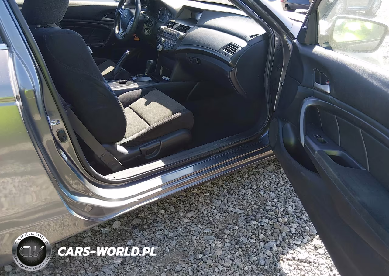HONDA ACCORD VIN:1HGCS12388A007919 - 5