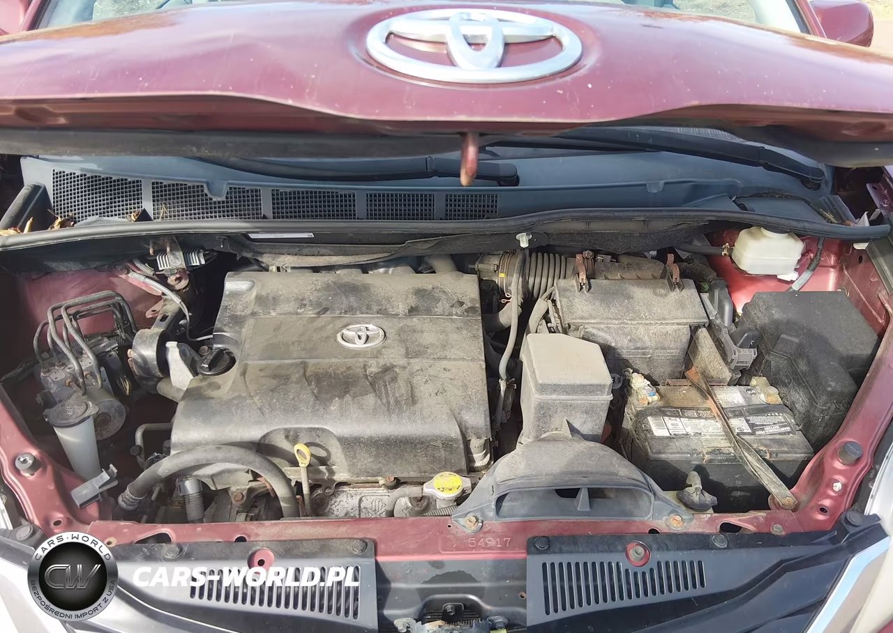 2011 Toyota Sienna Le V6 VIN:5TDKK3DC7BS023297 - 10