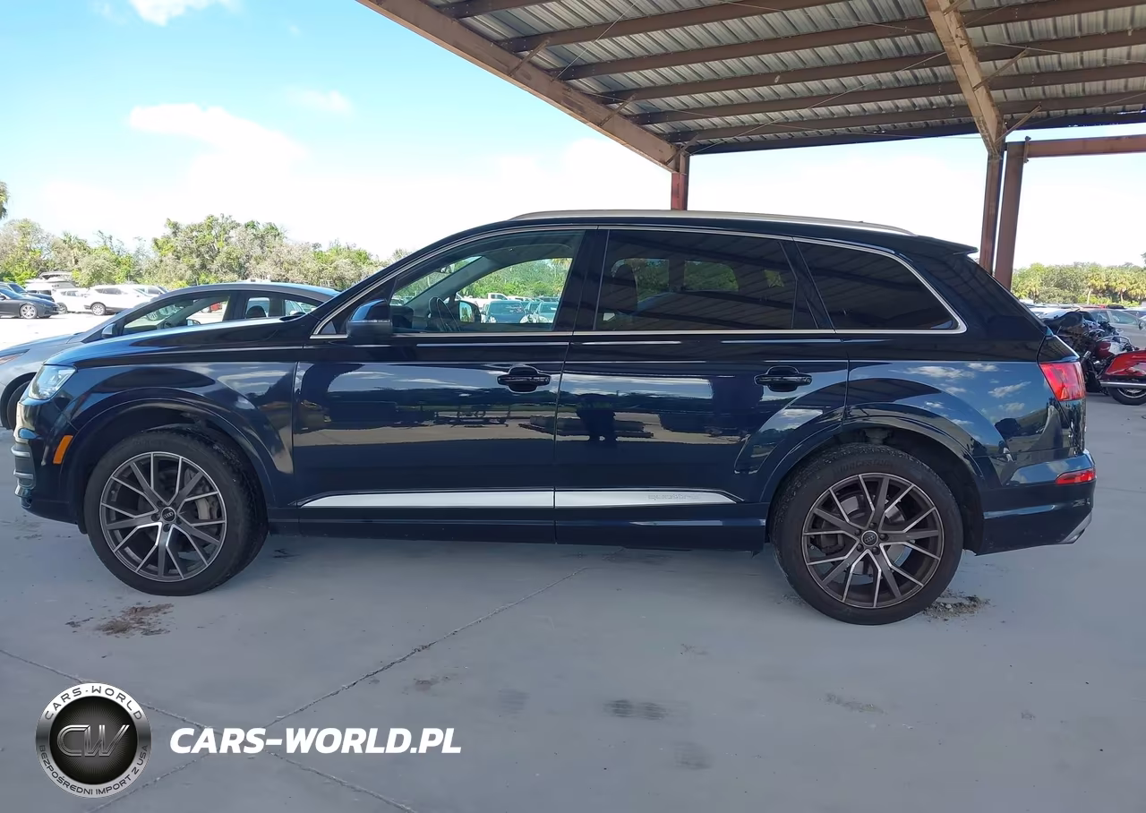2017 Audi Q7 3.0T Premium VIN:WA1LAAF70HD034684 - 14