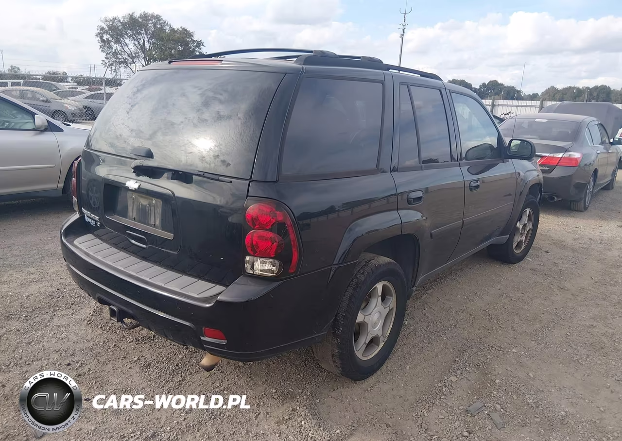 2008 Chevrolet Trailblazer Lt VIN:1GNDS13S982260161 - 4