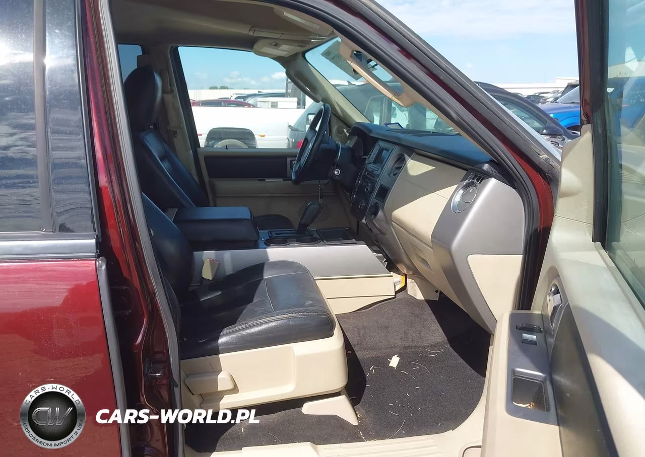 2015 Ford Expedition Xlt VIN:1FMJU1HT4FEF01980 - 5