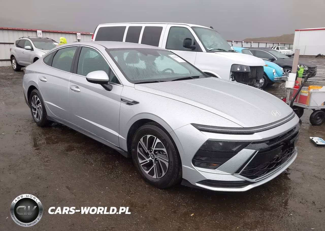2026 Hyundai Sonata Hybrid Blue