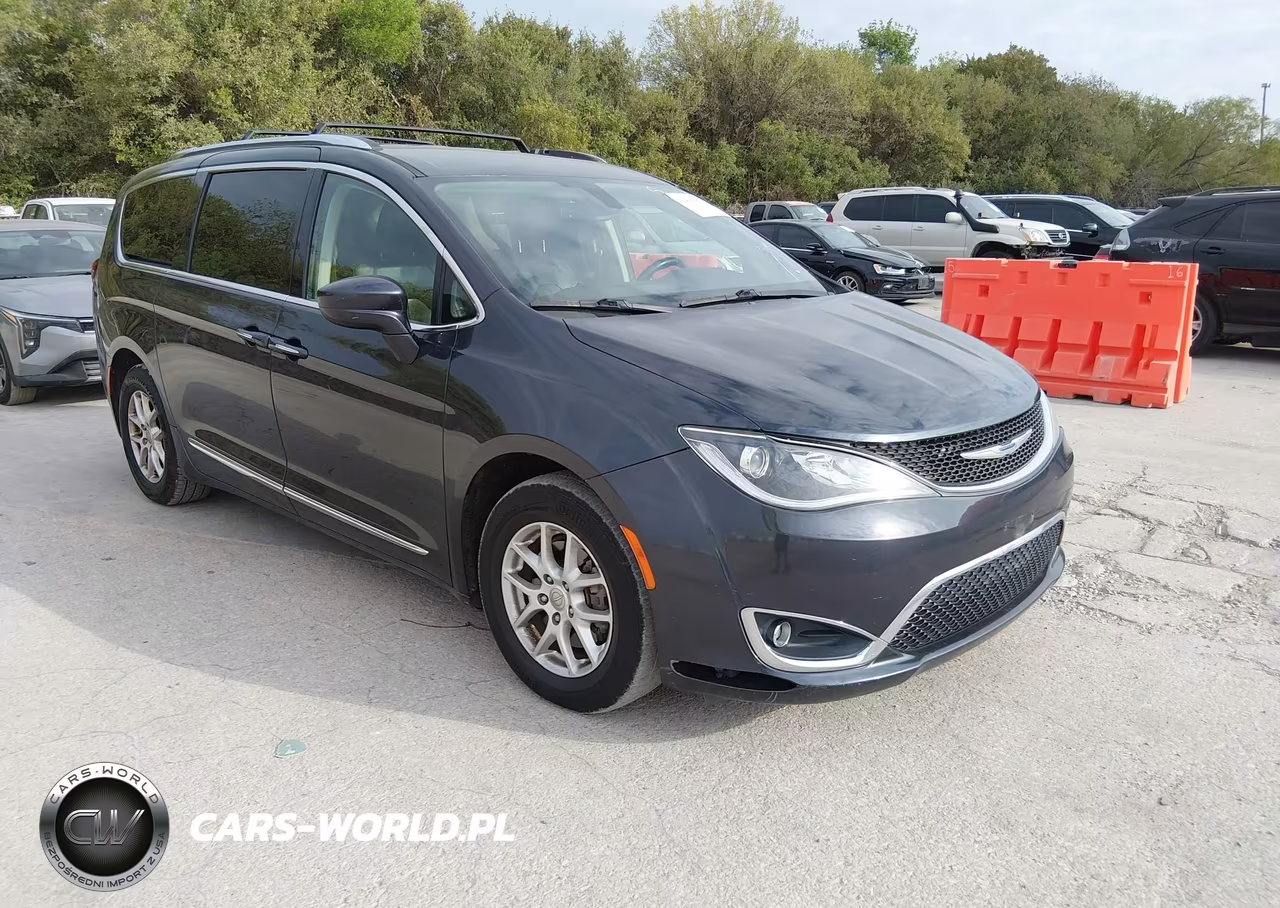 2020 Chrysler Pacifica Touring L – zdjęcie 1 z 16