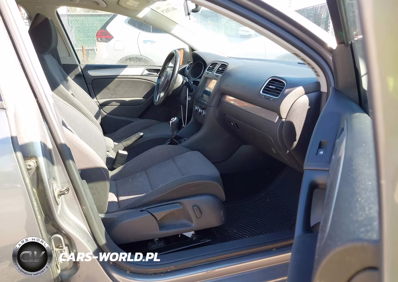 2011 Volkswagen Golf Tdi 4-Door VIN:WVWNM7AJ6BW114708 - 5