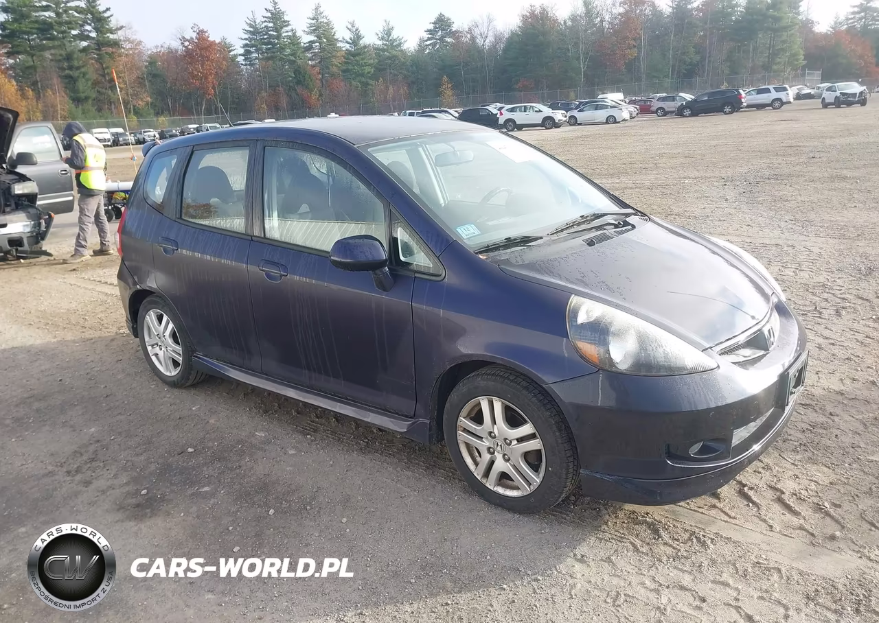 2008 Honda Fit Sport VIN:JHMGD37688S055552 - 1