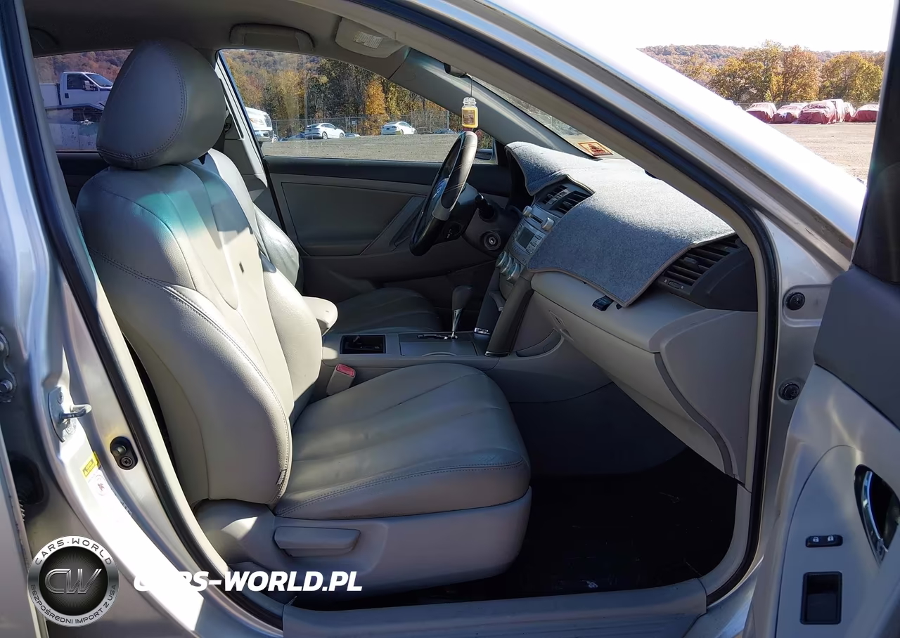 2009 Toyota Camry Le VIN:4T1BE46K49U322569 - 5