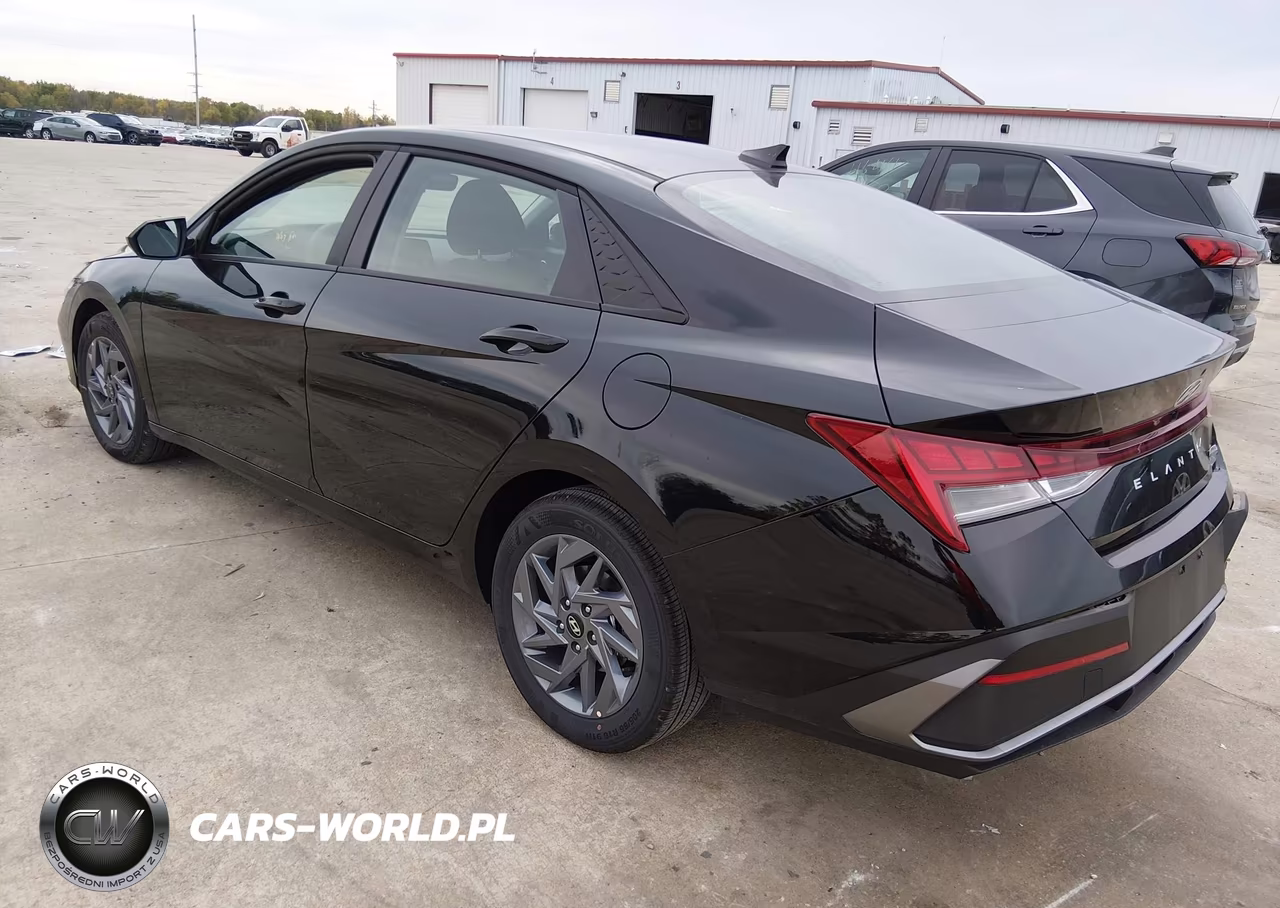 2026 Hyundai Elantra Hybrid Blue VIN:KMHLM4DJ8TU221124 - 3