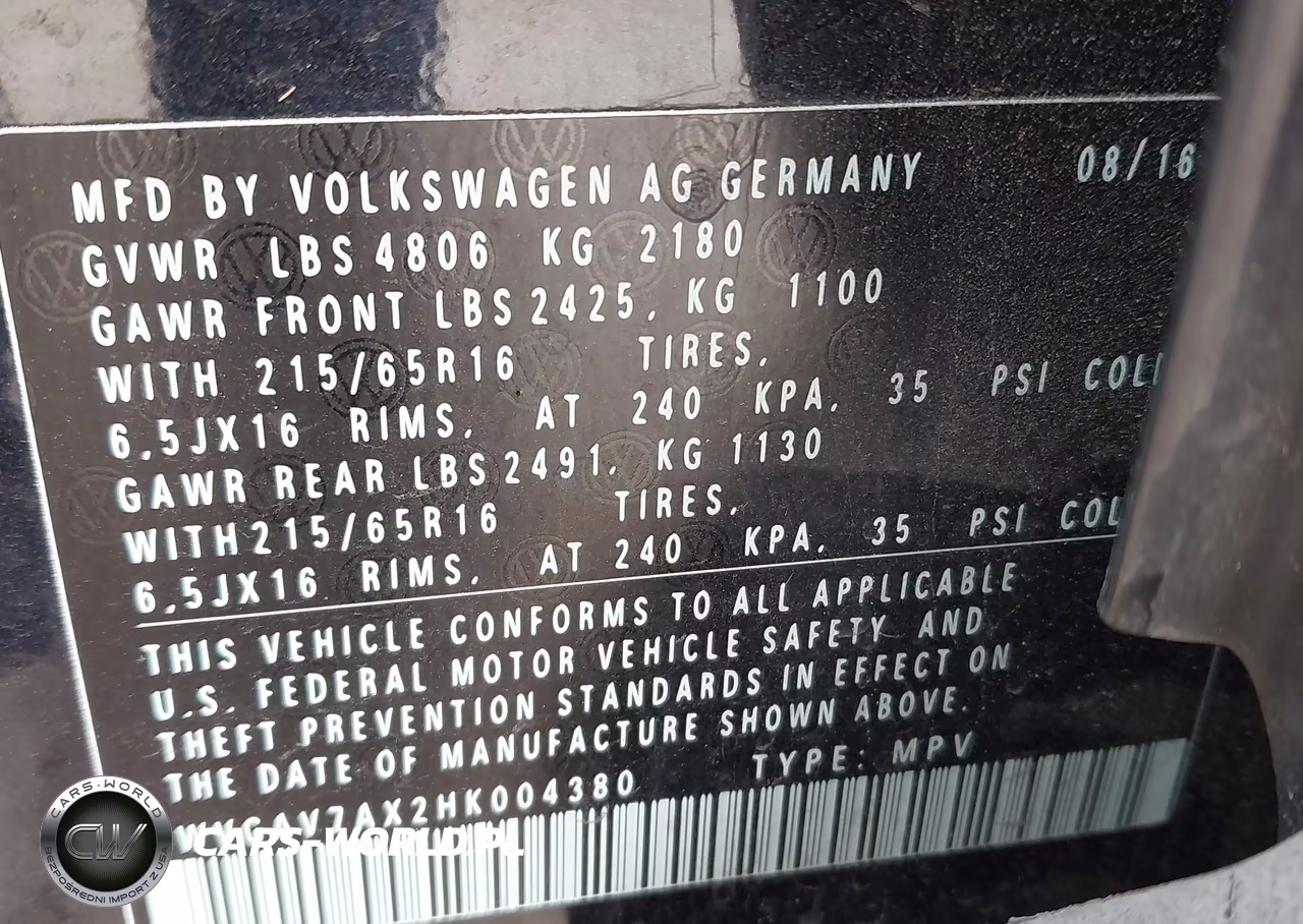 2017 Volkswagen Tiguan 2.0T-2.0T S VIN:WVGAV7AX2HK004380 - 9