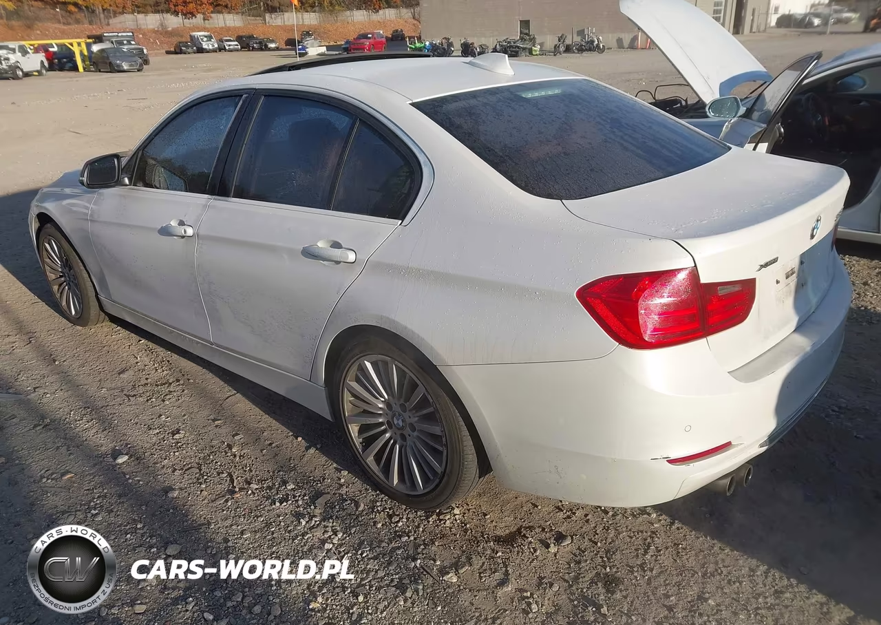 2015 BMW 328I xDrive VIN:WBA3B5G59FNS11986 - 3
