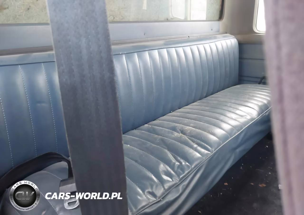 1985 Ford F250 VIN:1FTHX26L6FKB15713 - 8
