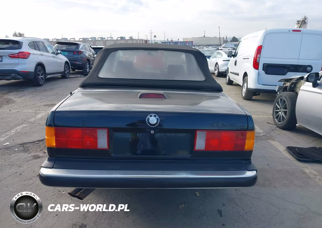 1989 BMW 325 VIN:WBABB230XLEC22644 - 17