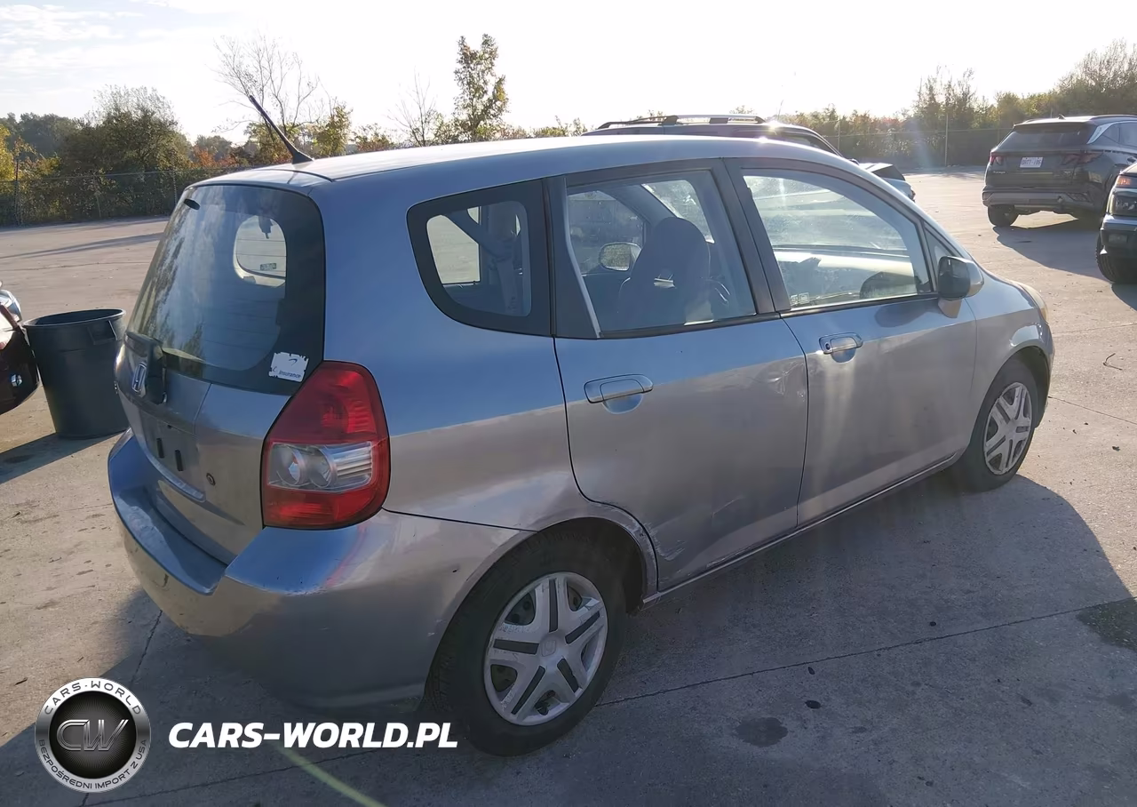 2007 Honda Fit VIN:JHMGD37497S033265 - 3