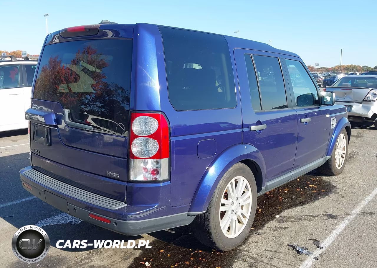 2011 Land Rover Lr4 VIN:SALAG2D47BA560225 - 4