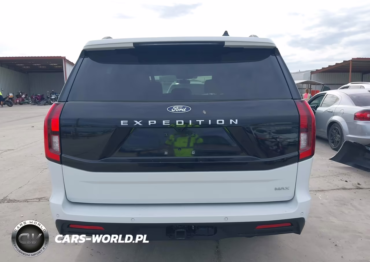 2027 Ford Expedition Max VIN:1FMJK1H87VEA17737 - 16