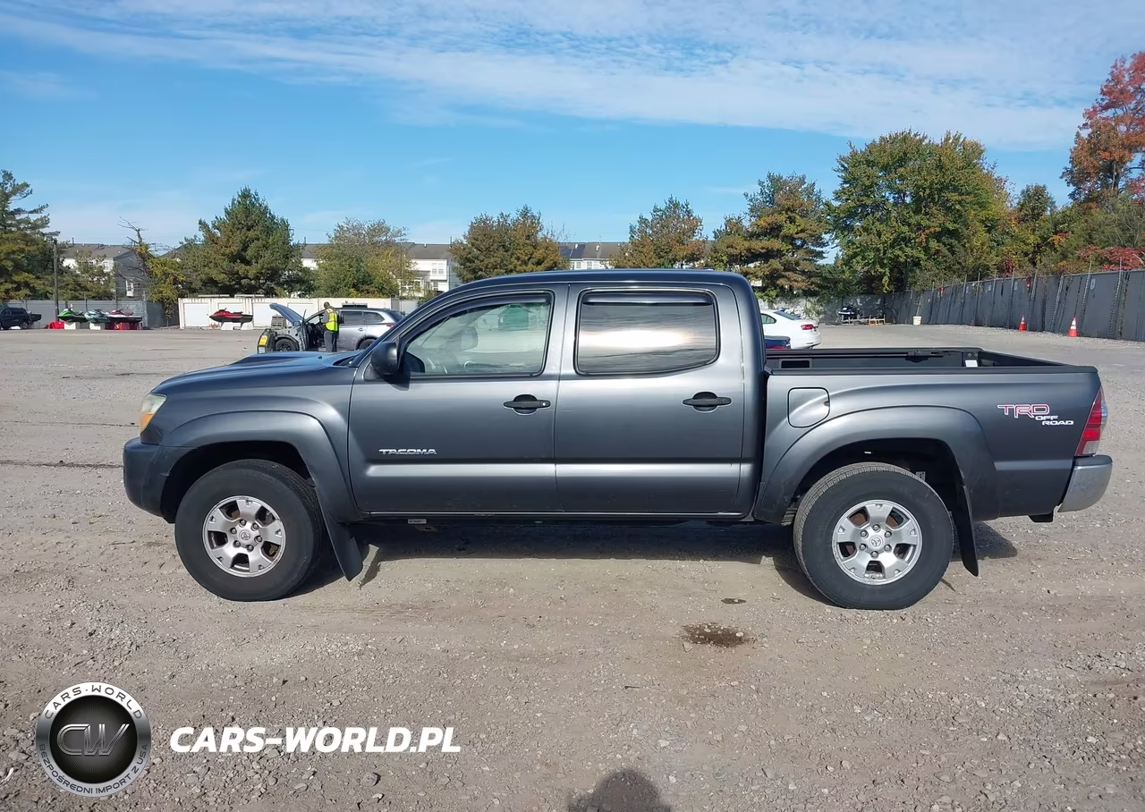 2009 Toyota Tacoma Base V6 VIN:3TMLU42N89M021786 - 14
