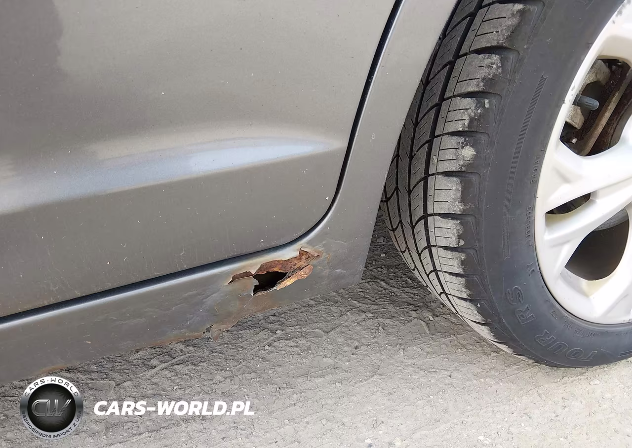2012 Ford Fusion Se VIN:3FAHP0HA6CR424448 - 13