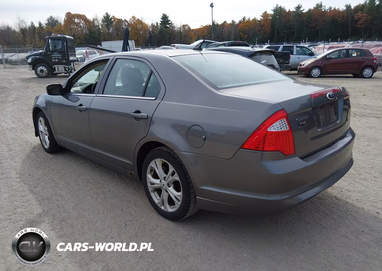 2012 Ford Fusion Se VIN:3FAHP0HA6CR424448 - 3