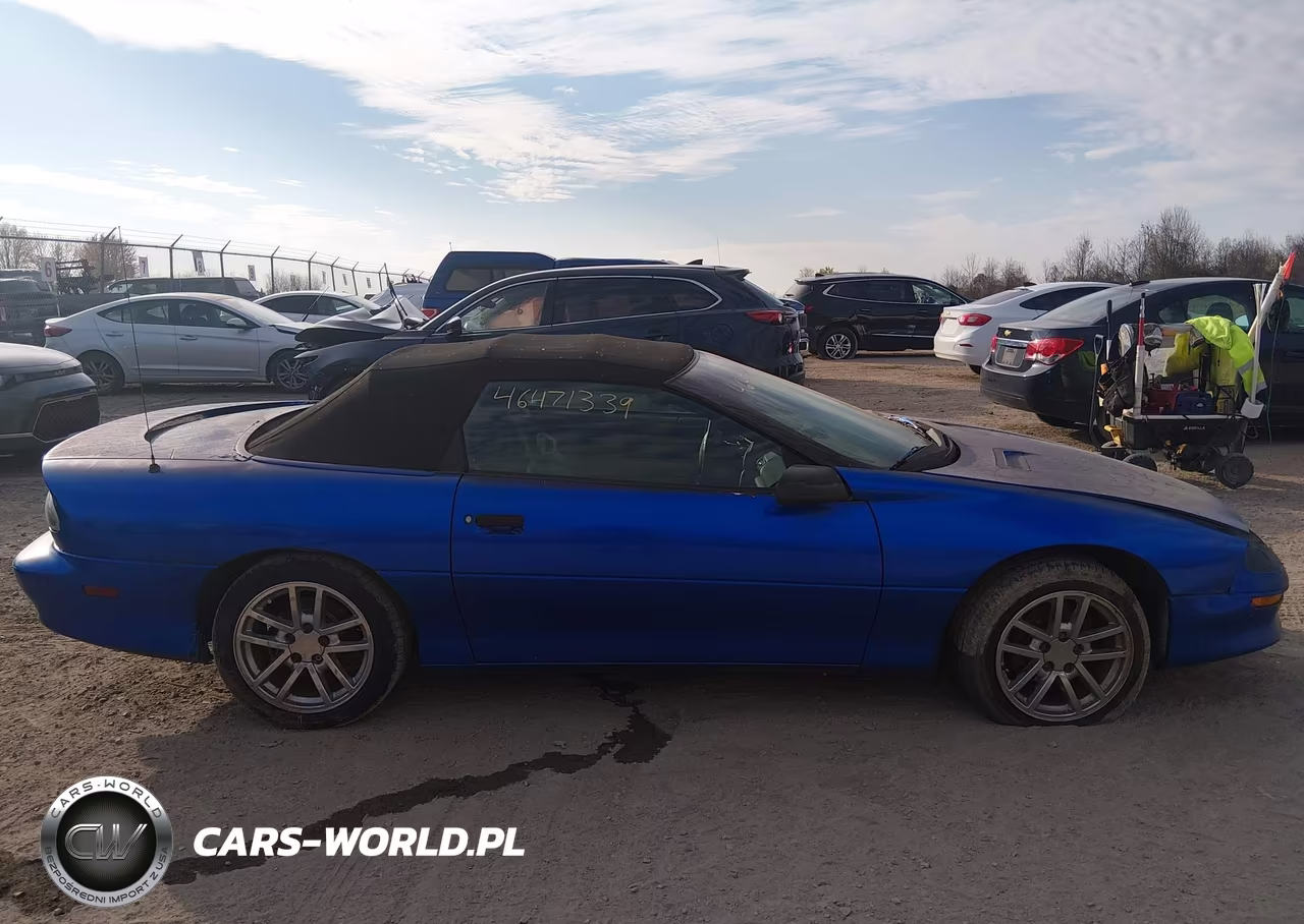 1995 Chevrolet Camaro Z28 VIN:2G1FP32P2S2149165 - 13