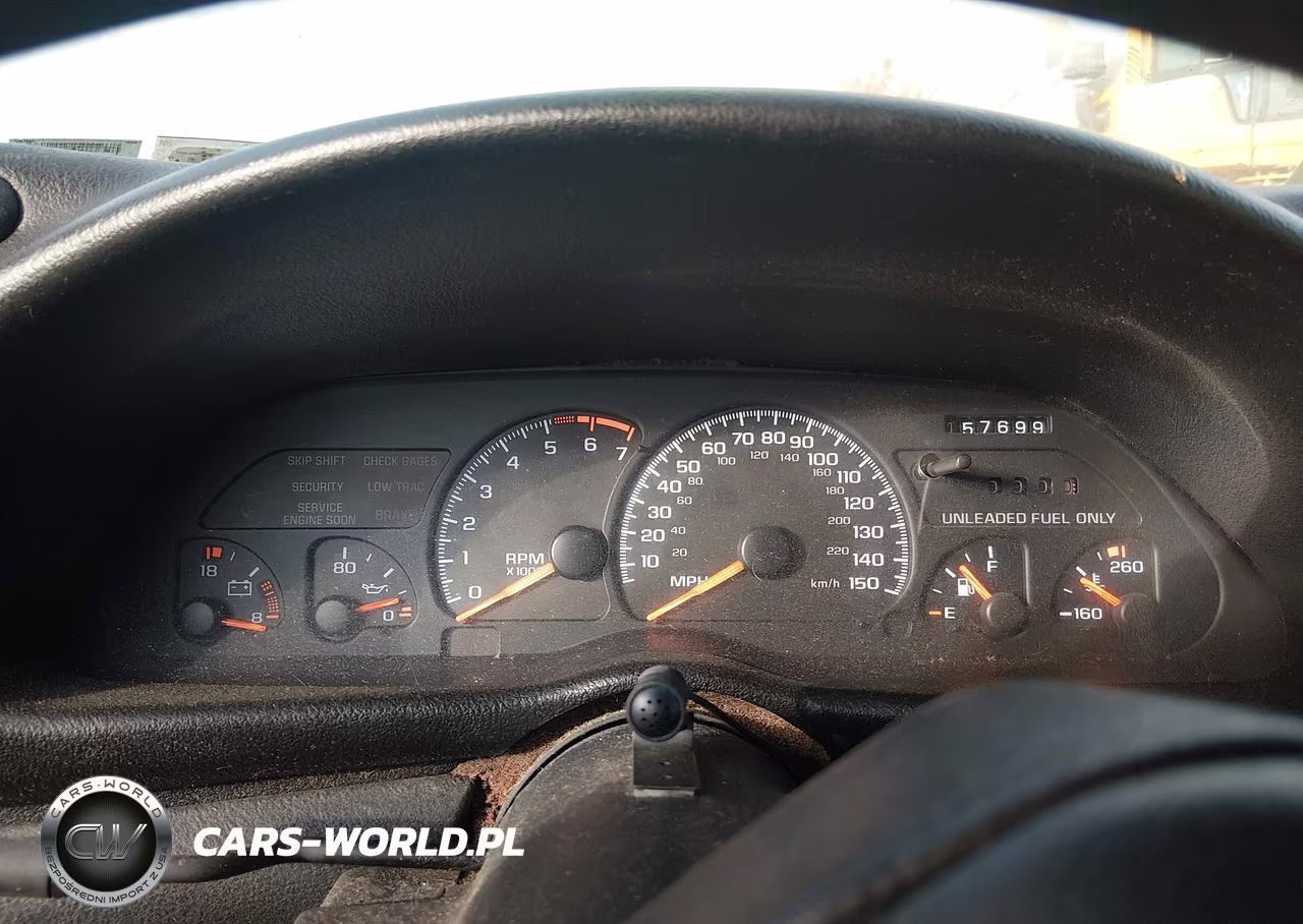 1995 Chevrolet Camaro Z28 VIN:2G1FP32P2S2149165 - 7