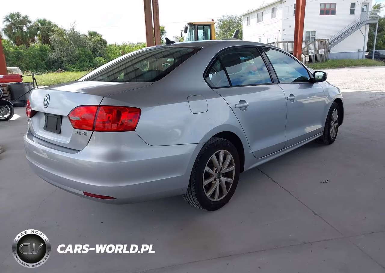 2012 Volkswagen Jetta 2.5L Se VIN:3VWDP7AJXCM374854 - 4