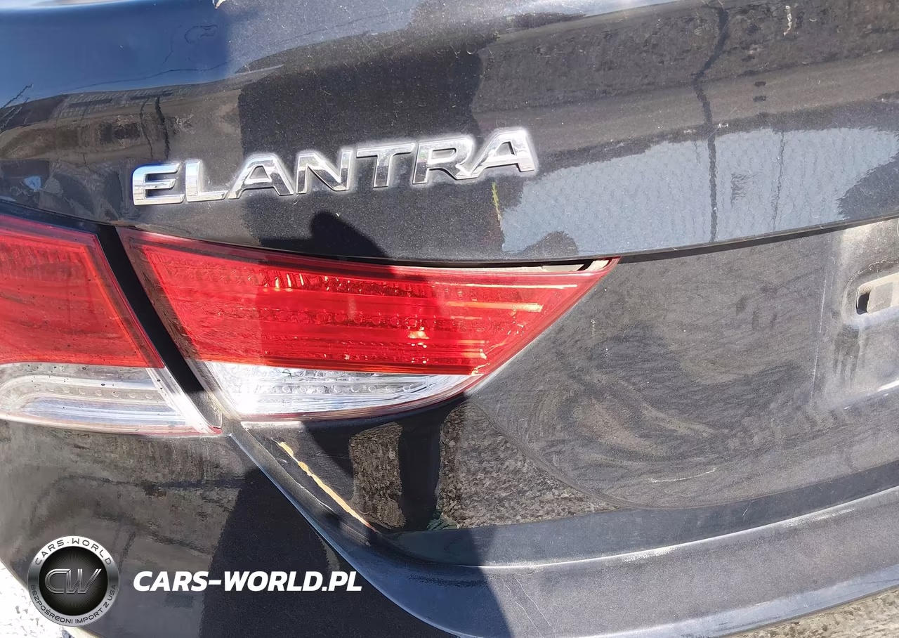 2011 Hyundai Elantra Limited VIN:5NPDH4AE0BH075976 - 12