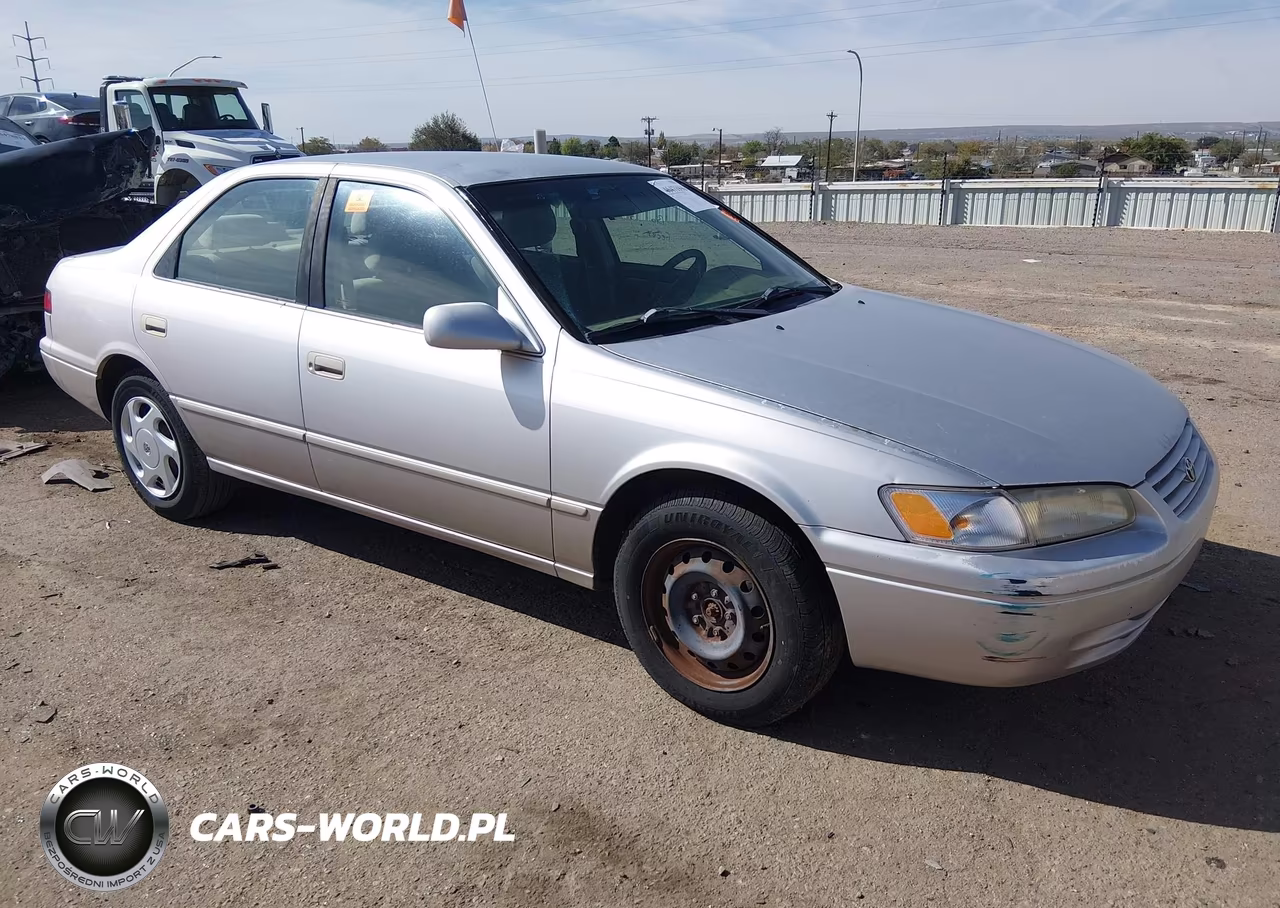 1997 Toyota Camry Le V6 – zdjęcie 1 z 11