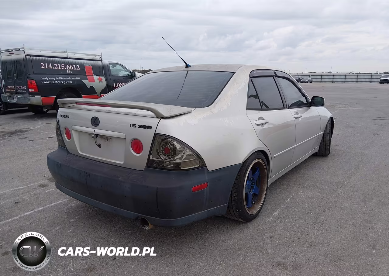 2001 Lexus Is 300 VIN:JTHBD182910021440 - 4