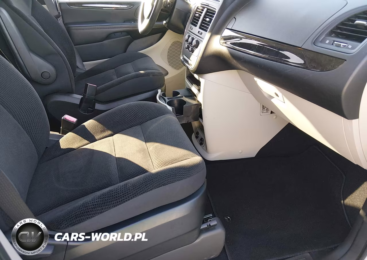 2019 Dodge Grand Caravan Se VIN:2C4RDGBGXKR500349 - 5