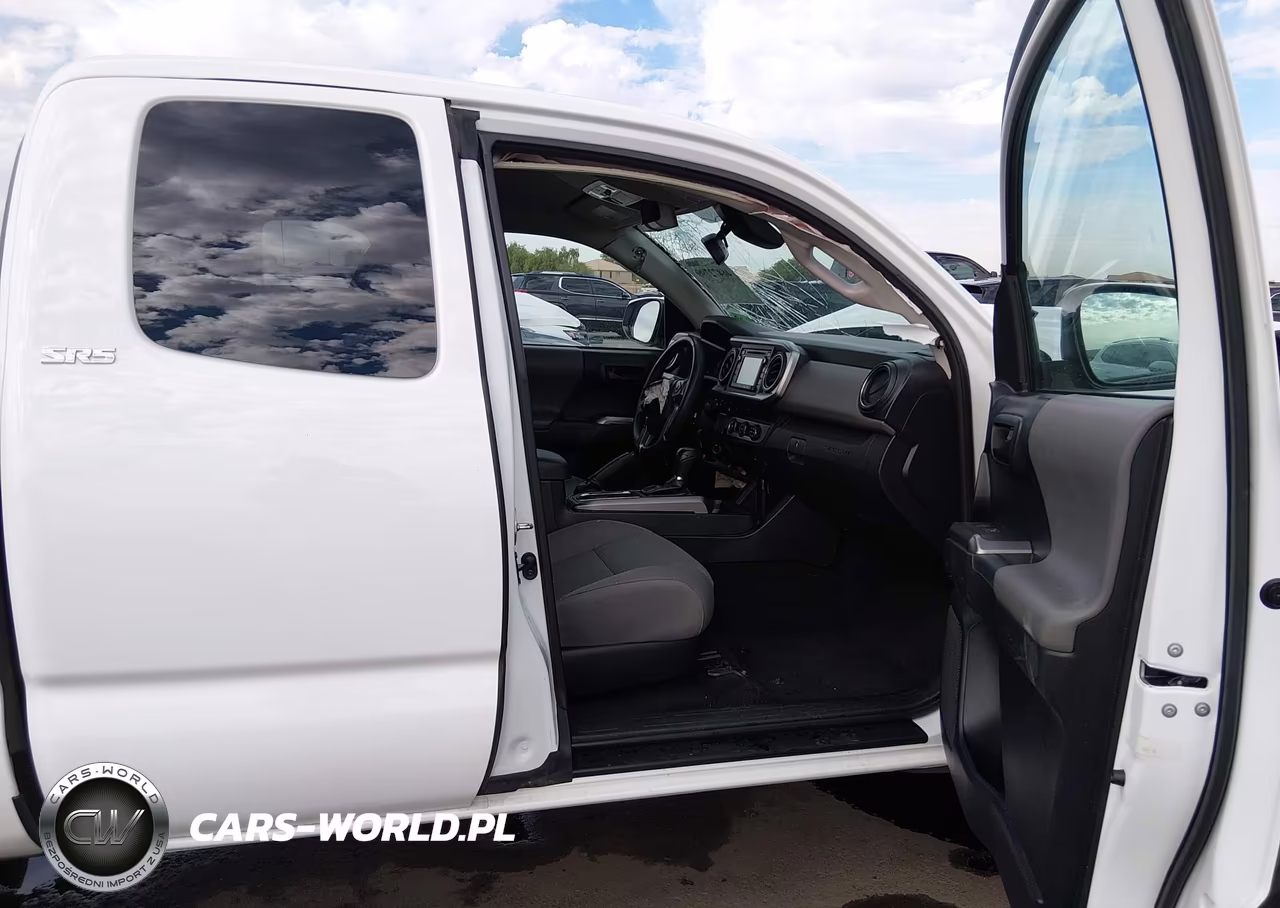 2018 Toyota Tacoma Sr5 V6 VIN:5TFRZ5CN0JX065828 - 5