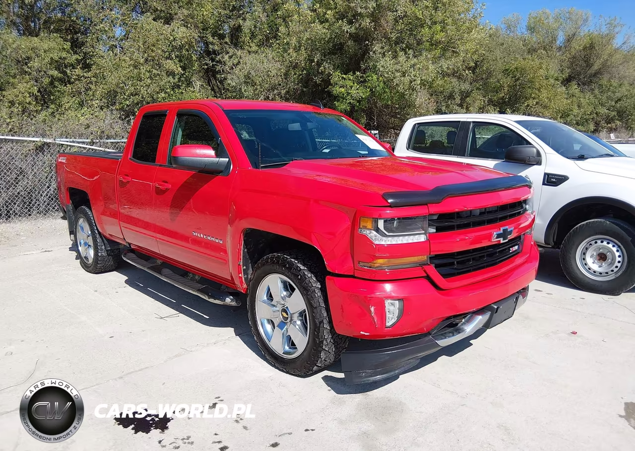 2017 CHEVROLET SILVERADO 1500 2LT VIN:1GCVKREC0HZ175654 - 1