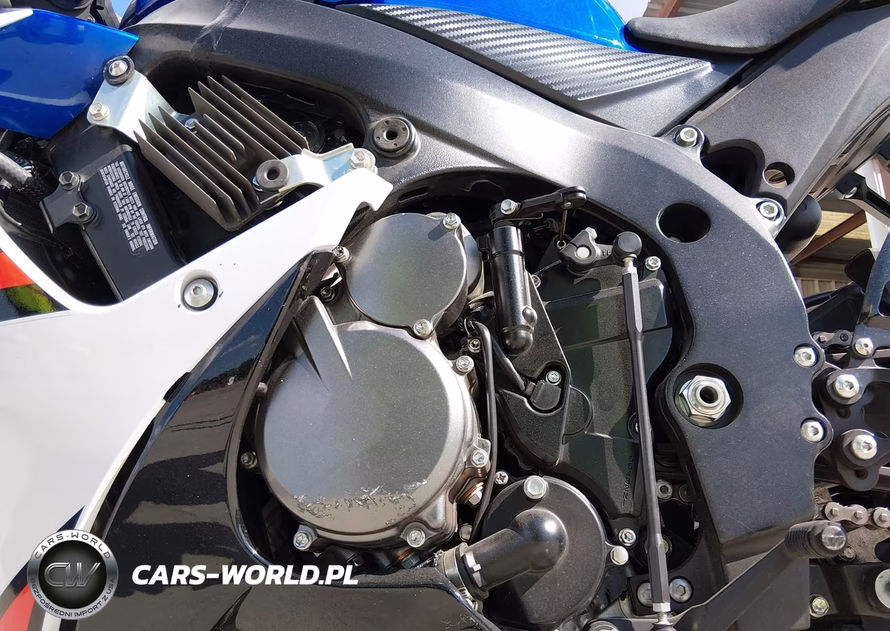 2026 Suzuki Gsx-R600 VIN:JS1GN7FA0T7100811 - 9