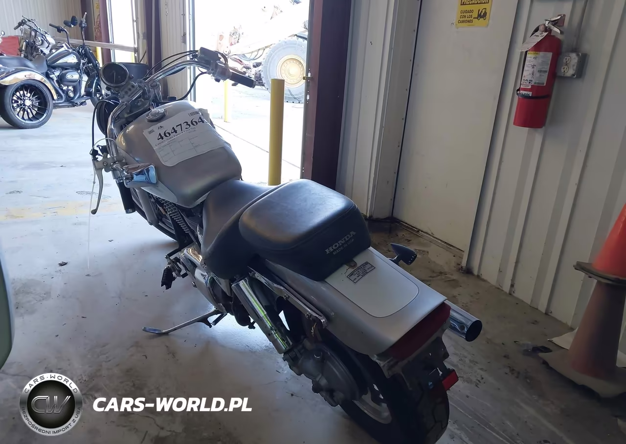 1997 Honda Vt1100 C1A VIN:1HFSC1808VA101255 - 3